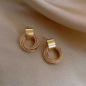 14K gold filled Gold hoop earrings